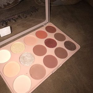 Eyeshadow Palette